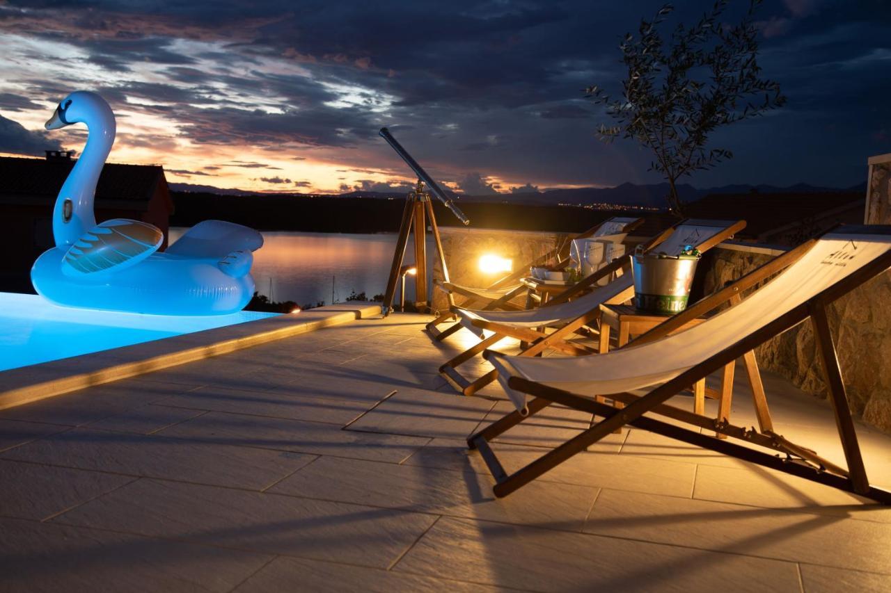 Luxury Villa Allen With Pool Klimno Bagian luar foto
