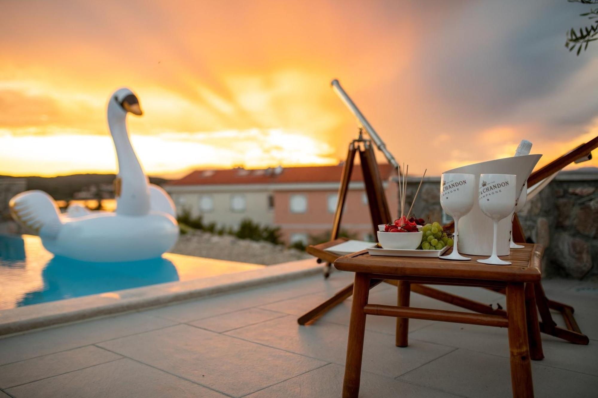 Luxury Villa Allen With Pool Klimno Ruang foto